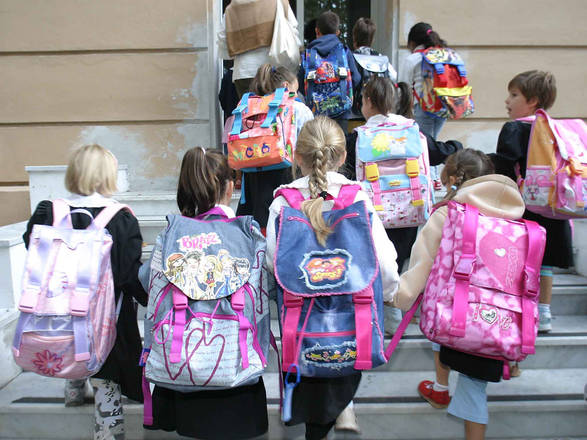 "La scuola è stata un potente anti virus", assicura Mattarella "La scuola è stata un potente anti virus", assicura Mattarella